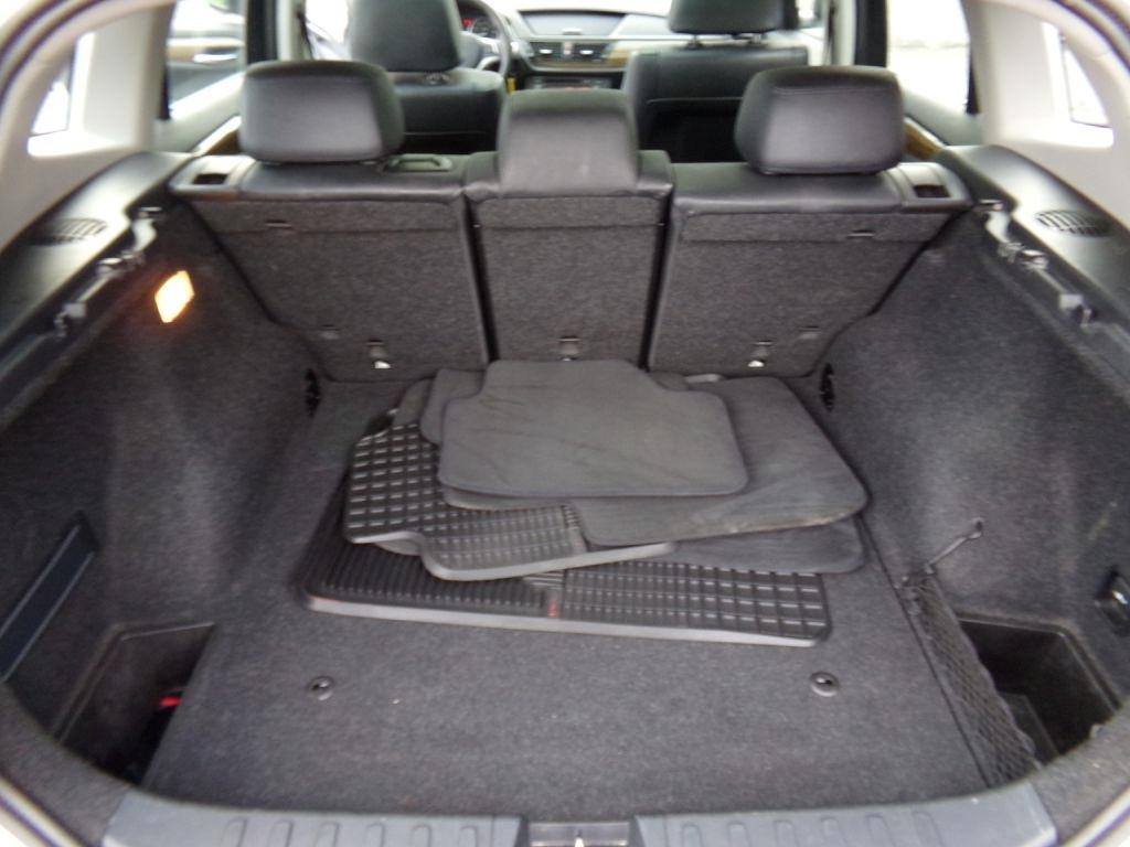 BMW X1  2013