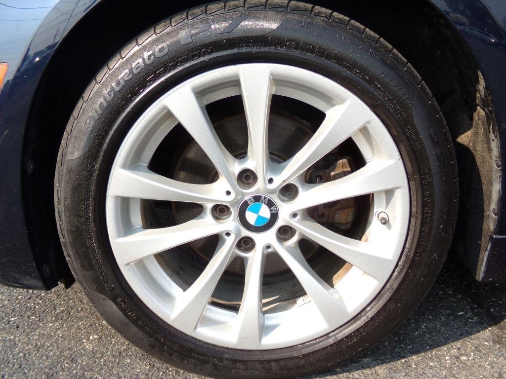 BMW 3-Series  2017