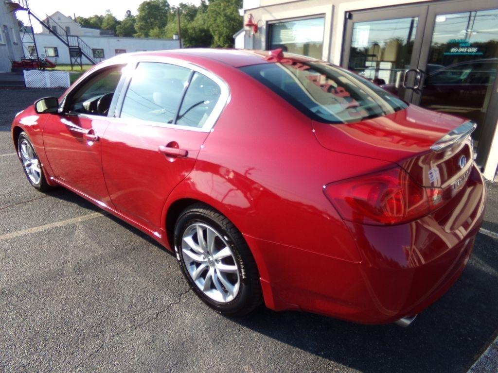 Infiniti G35  2008