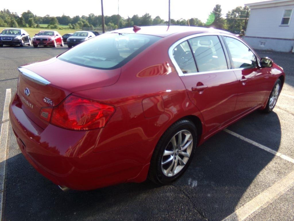 Infiniti G35  2008