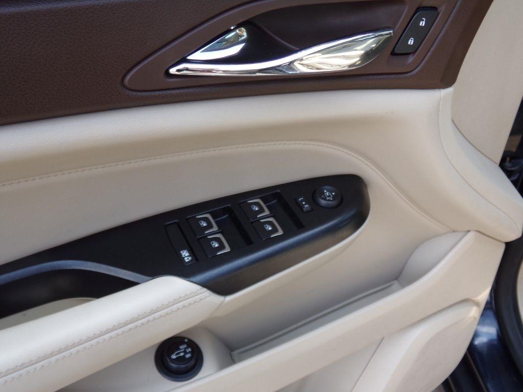 Cadillac SRX  2015