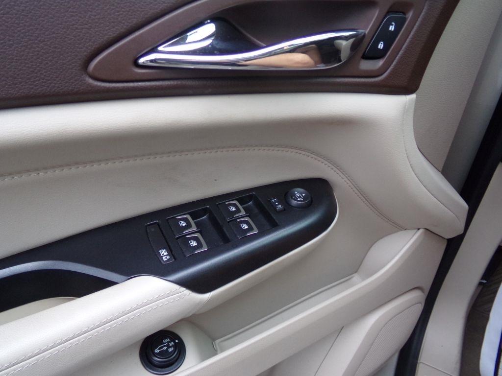 Cadillac SRX  2016