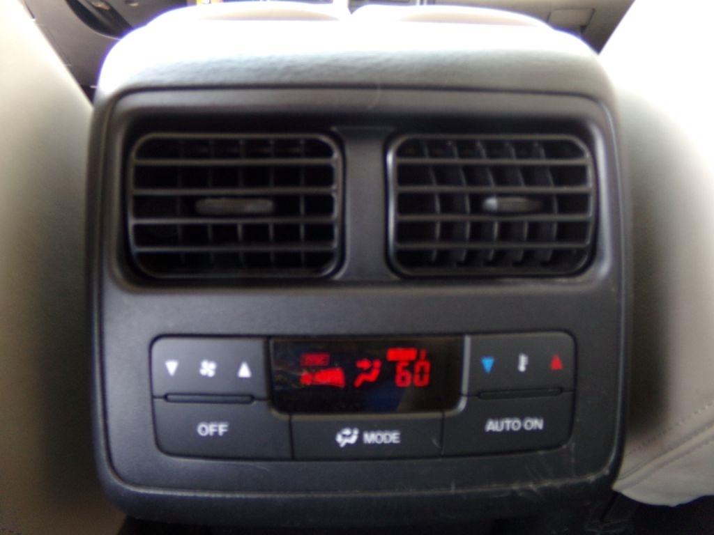Mazda CX-9  2013