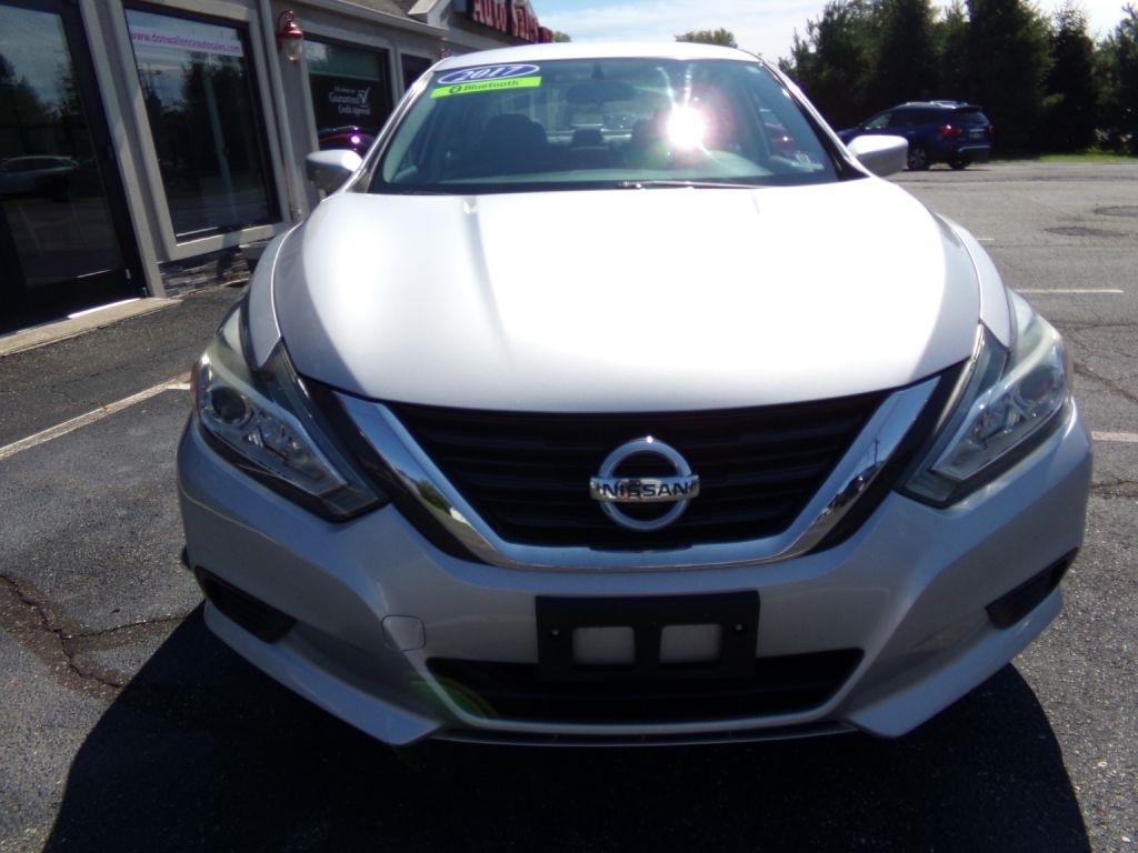 Nissan Altima  2017