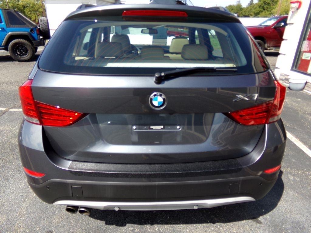 BMW X1  2013