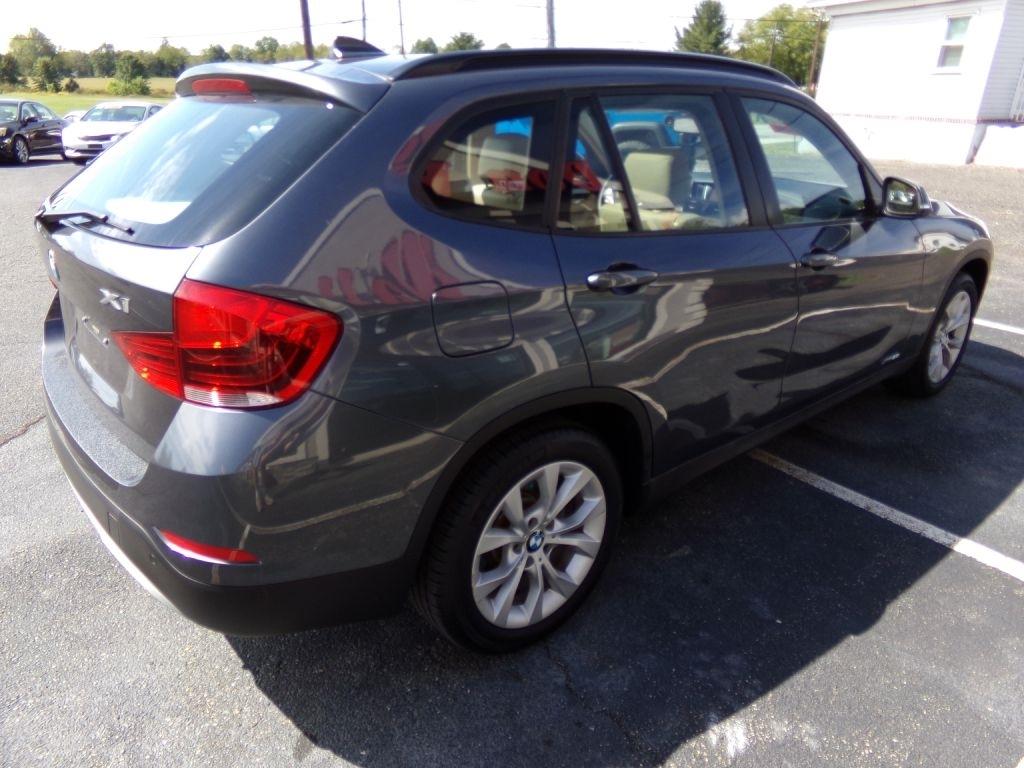 BMW X1  2013