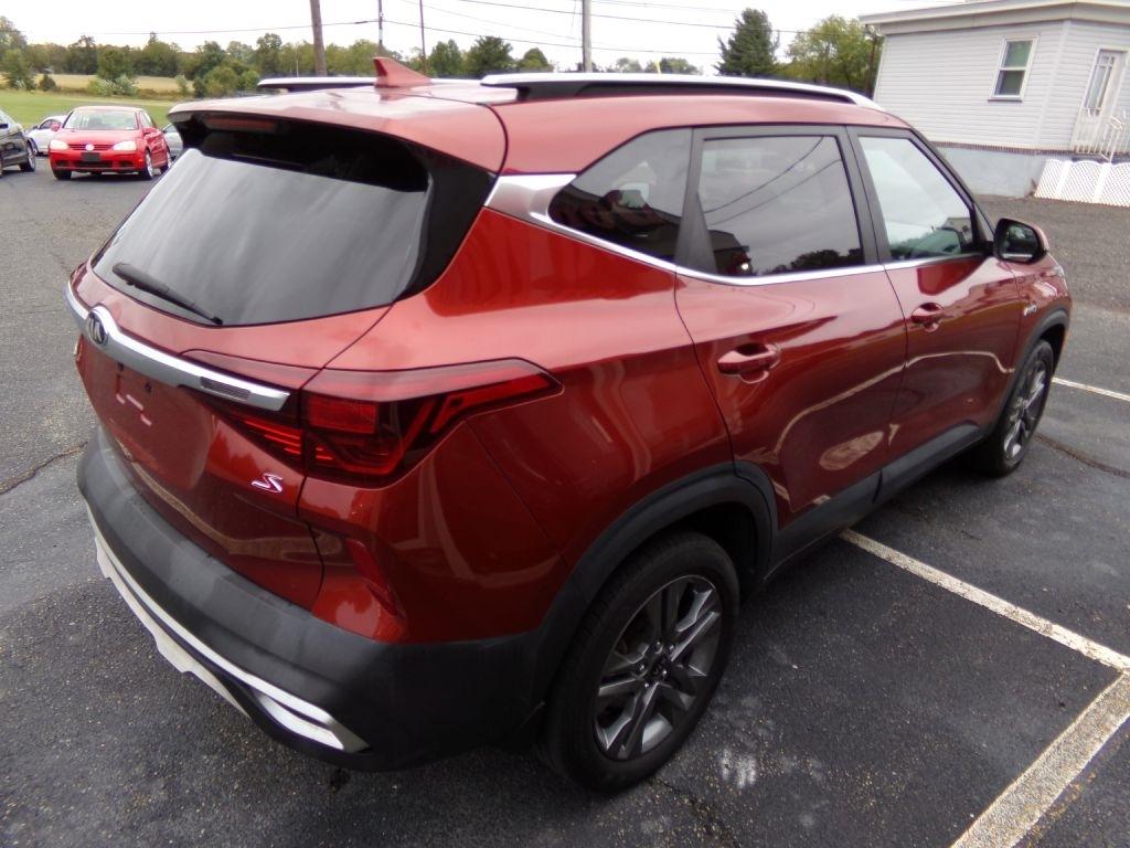 Kia Seltos  2021