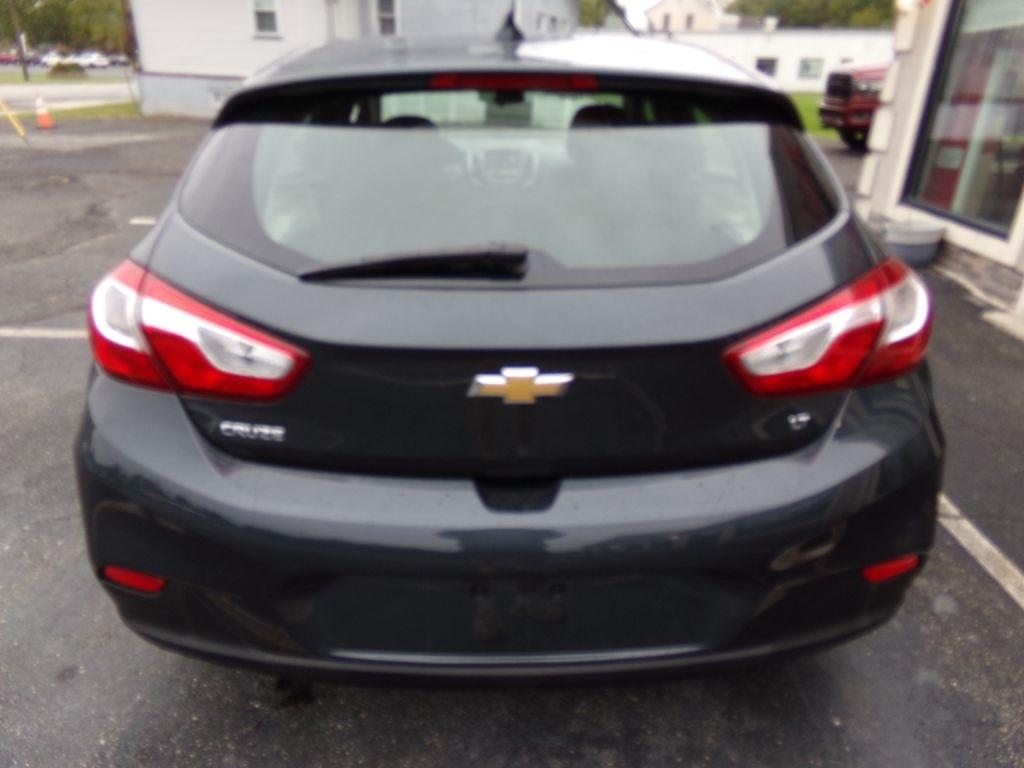 Chevrolet Cruze  2018