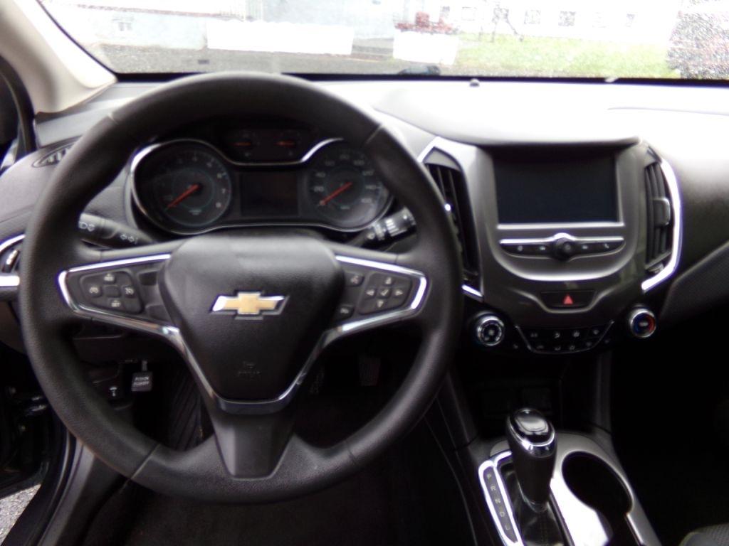 Chevrolet Cruze  2018
