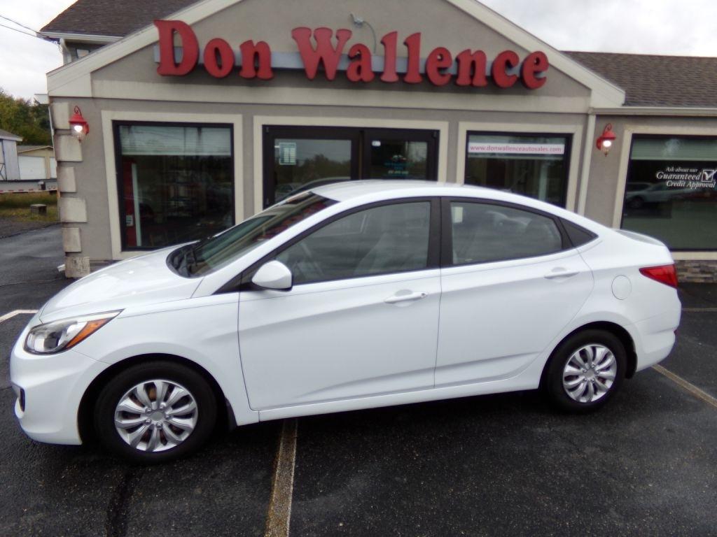 2016 Hyundai Accent SE