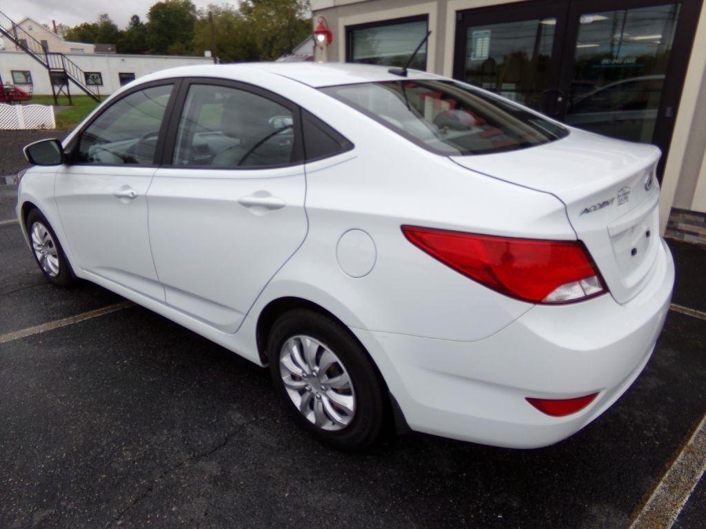 Hyundai Accent  2016