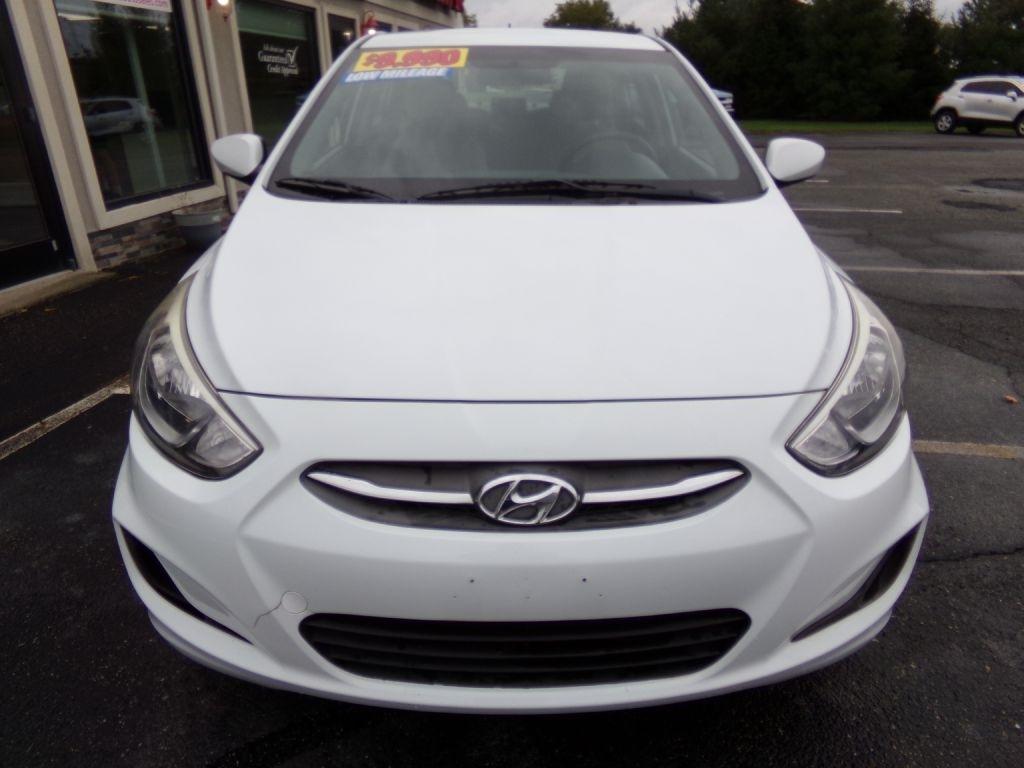 Hyundai Accent  2016