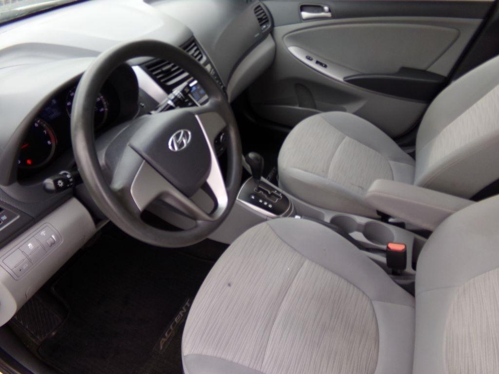 Hyundai Accent  2016