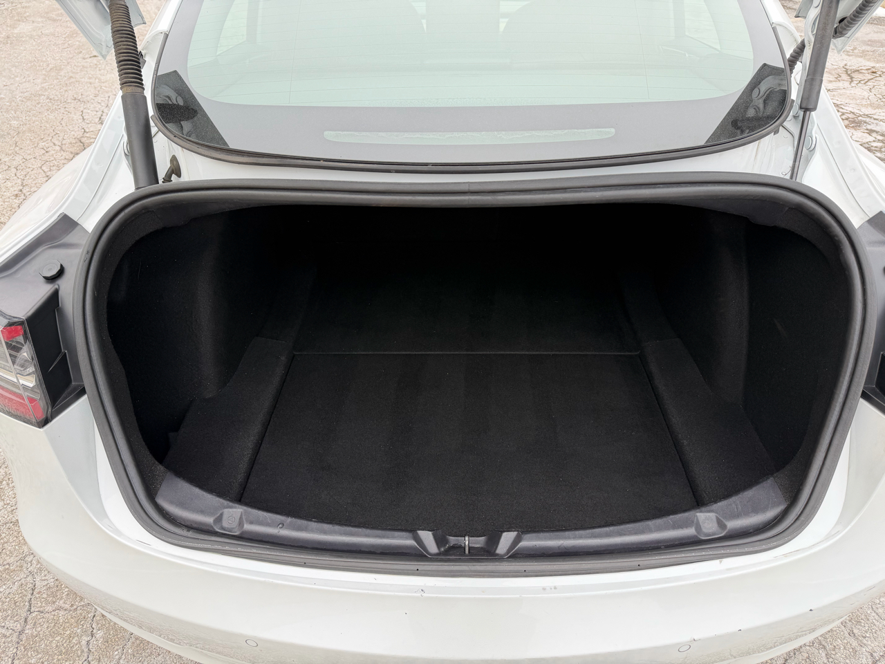 Tesla Model 3 Standard Range Plus 2022