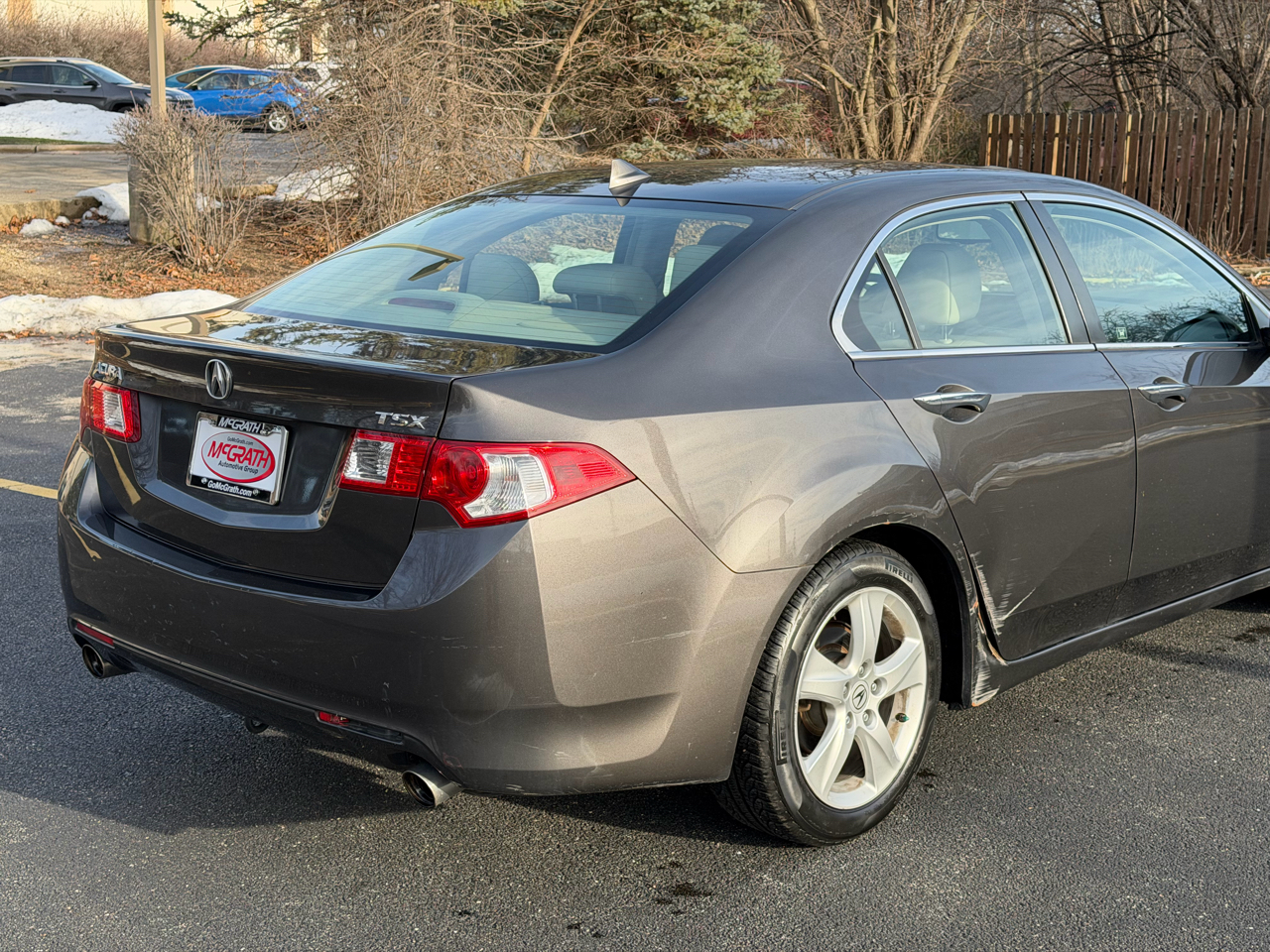 Acura TSX 5-Speed AT with Tech Package 2009