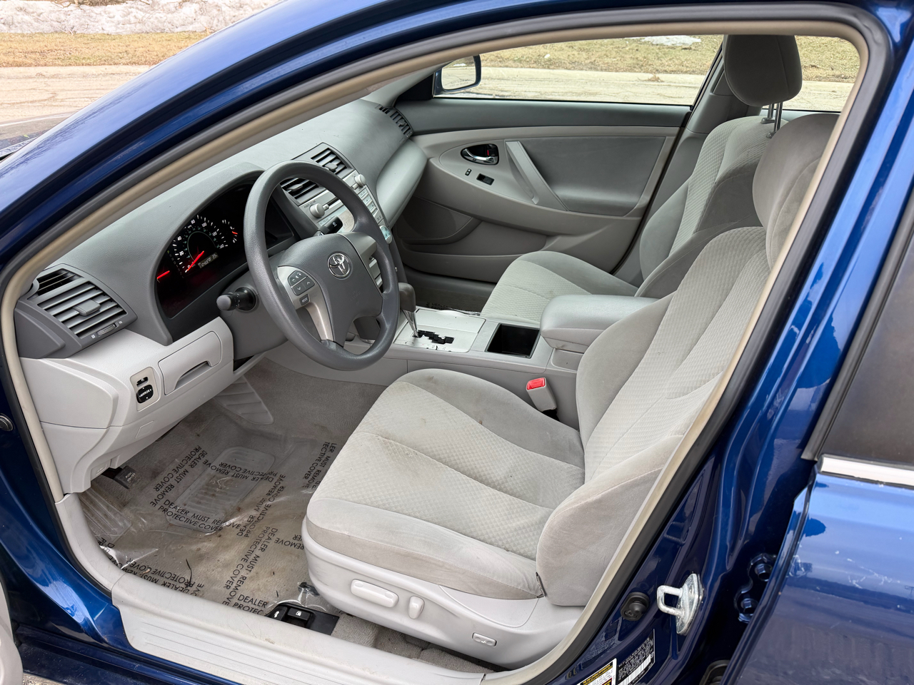 Toyota Camry XLE 5-Spd AT 2009