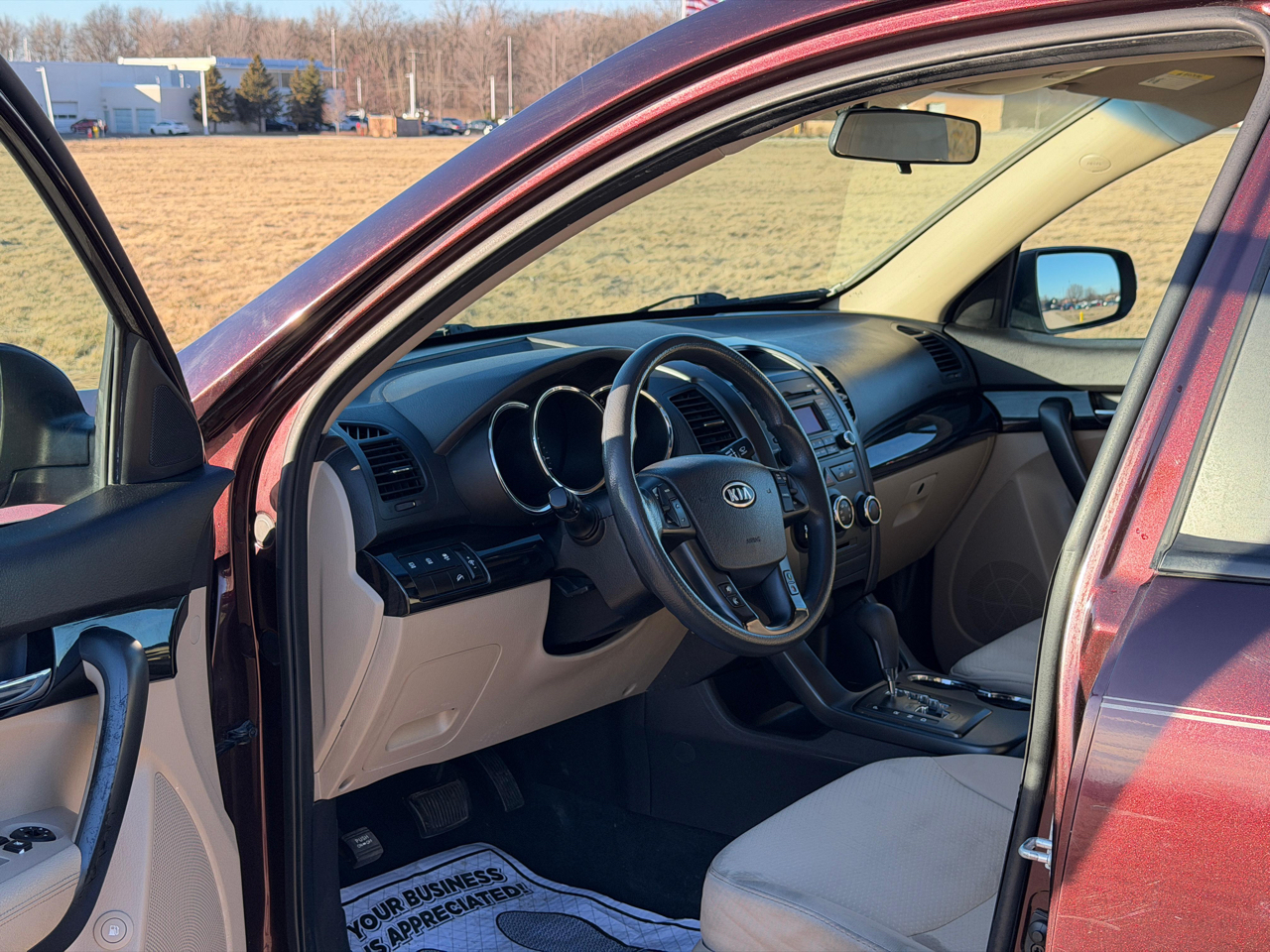 Kia Sorento LX 2WD 2011