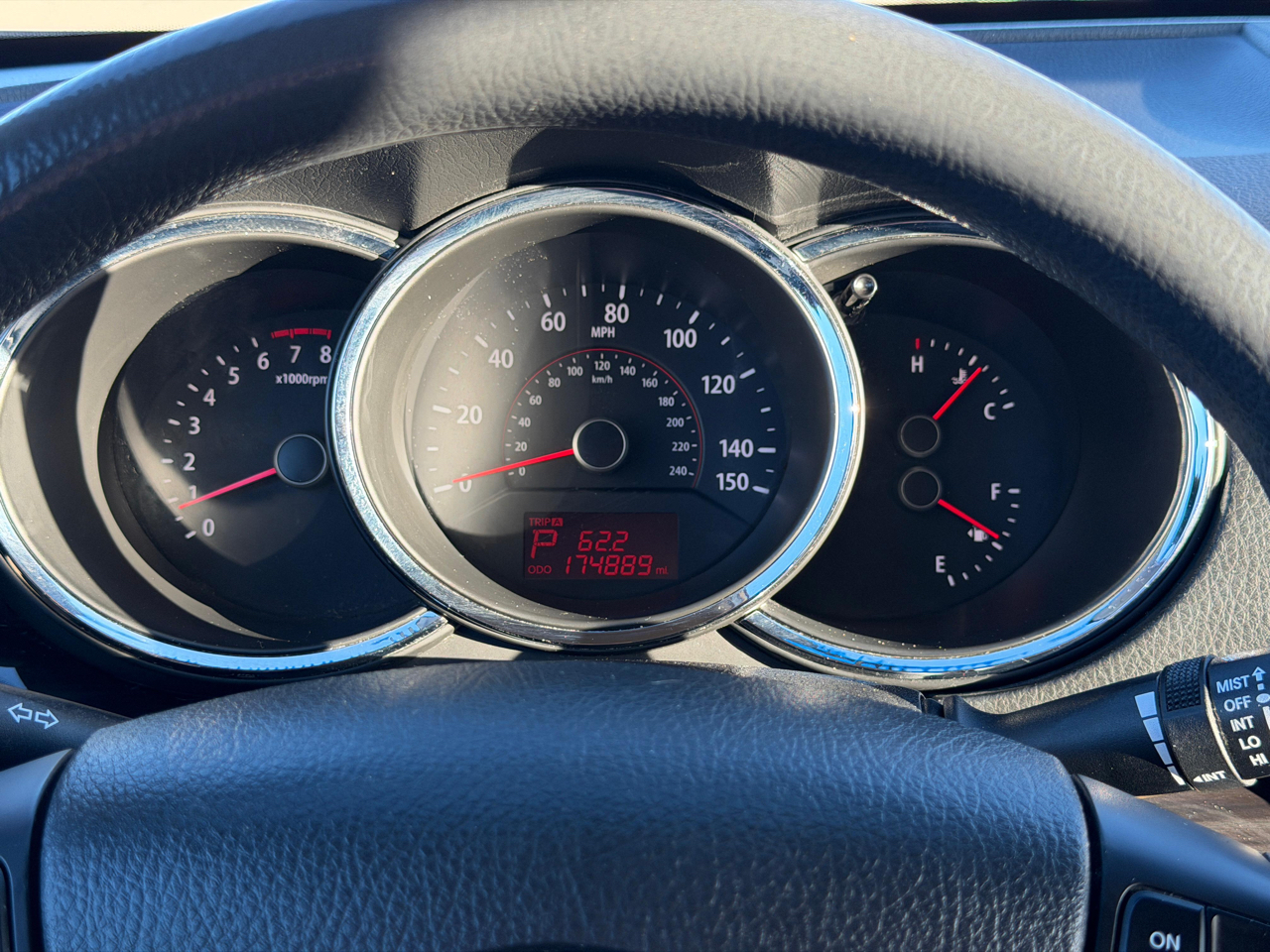 Kia Sorento LX 2WD 2011