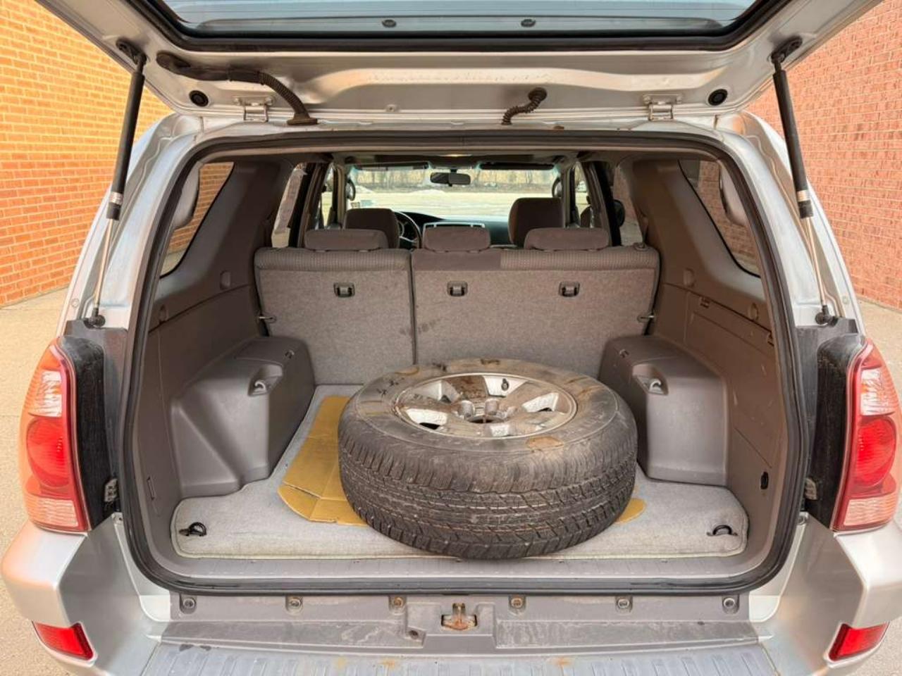 Toyota 4Runner SR5 4WD 2004