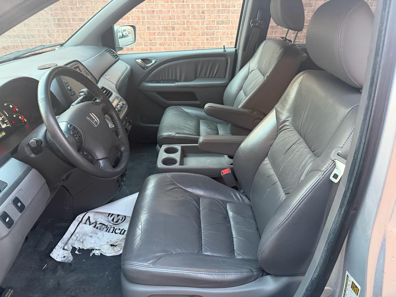 Honda Odyssey EX-L w/ DVD 2010