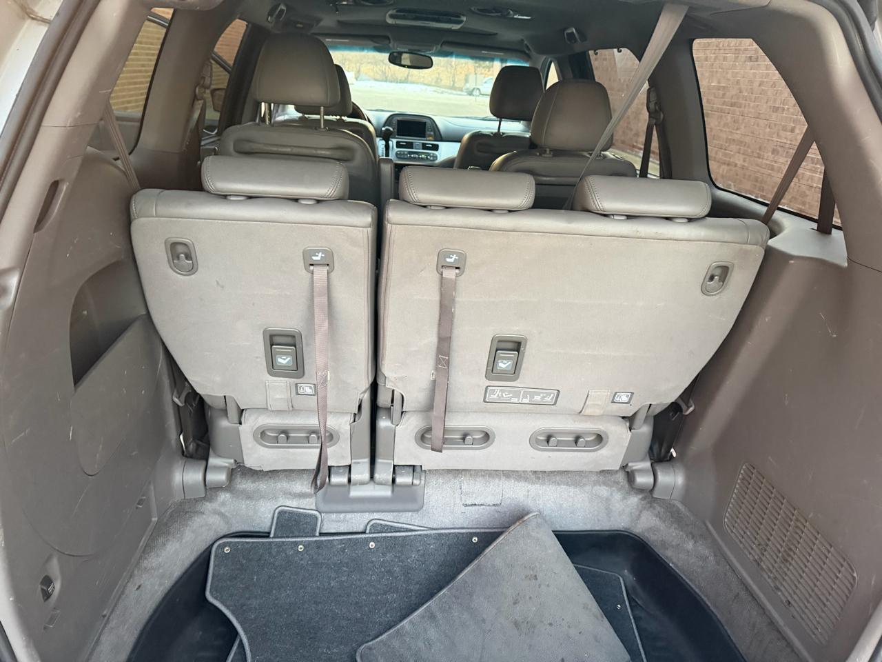 Honda Odyssey EX-L w/ DVD 2010