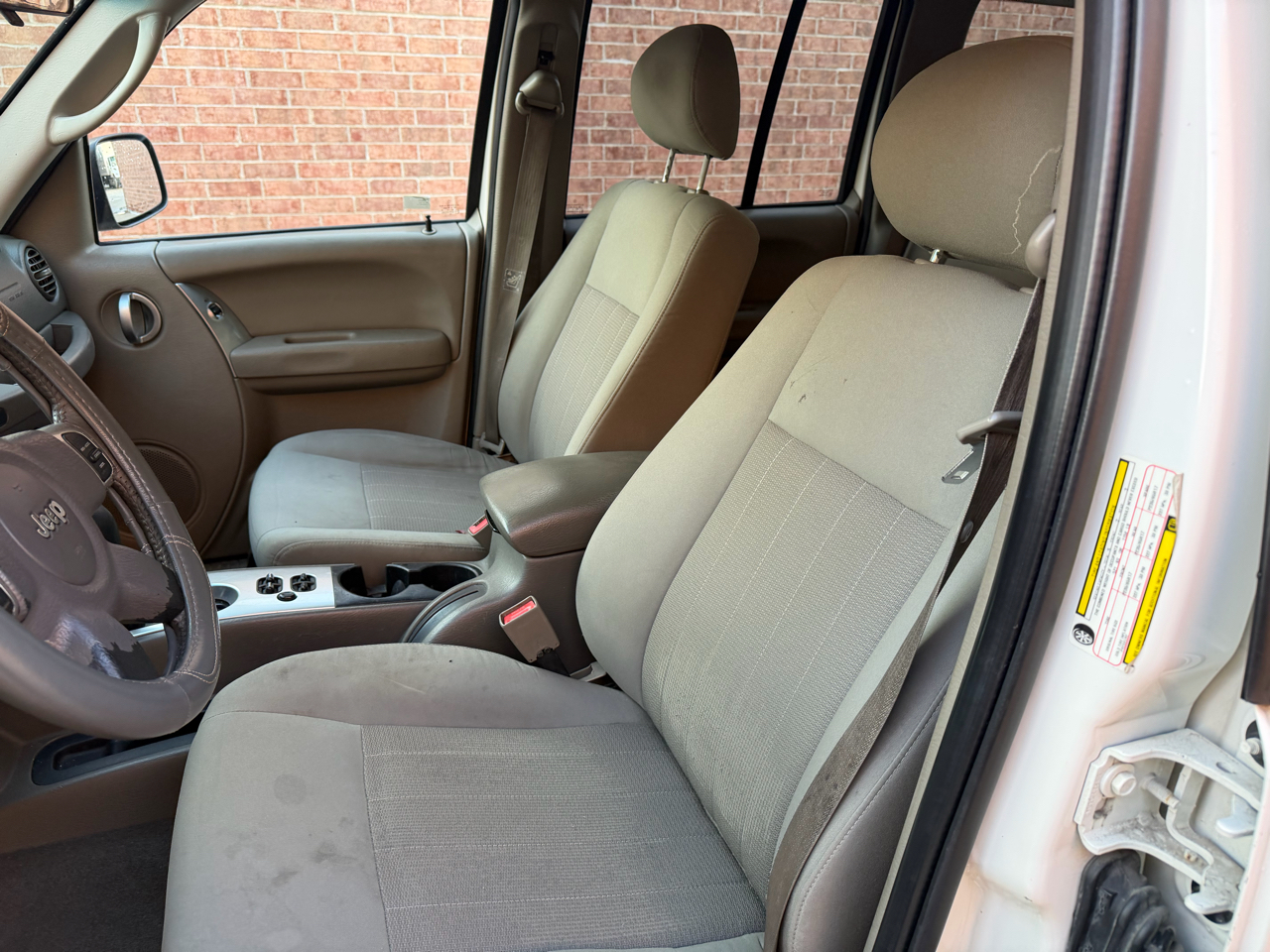 Jeep Liberty Limited 2WD 2006