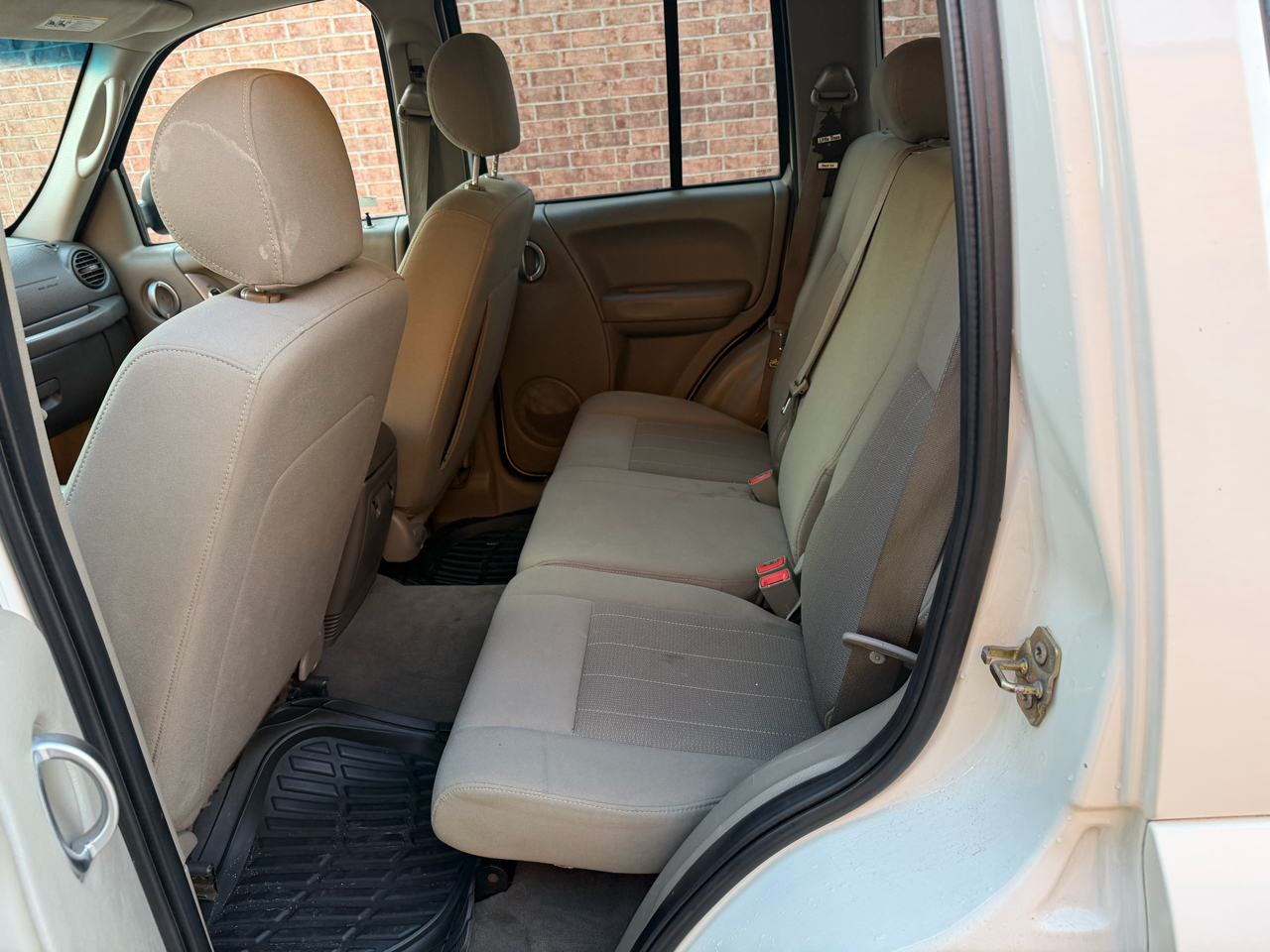 Jeep Liberty Limited 2WD 2006