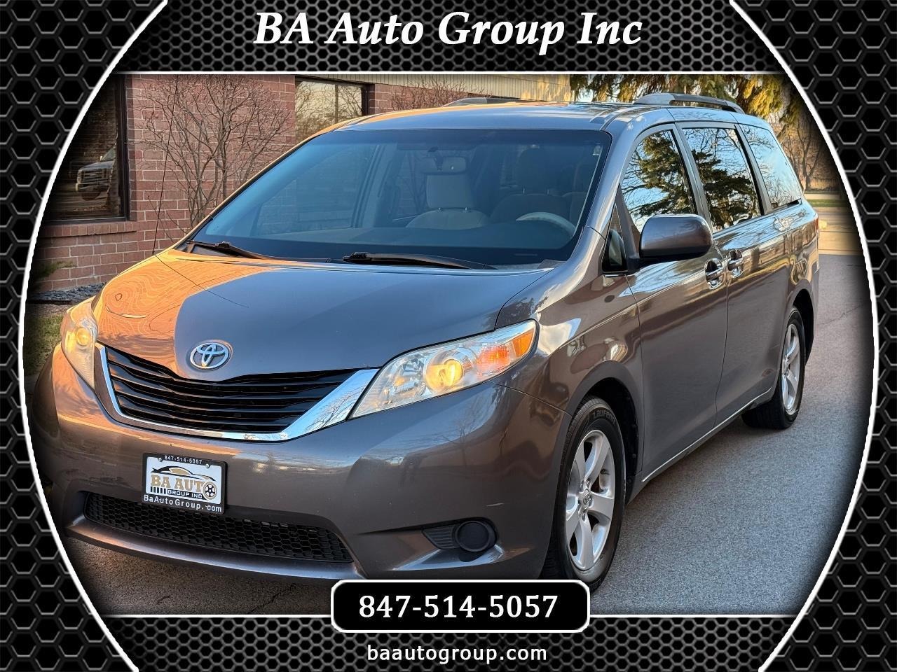 Toyota Sienna LE FWD 8-Passenger V6 2012