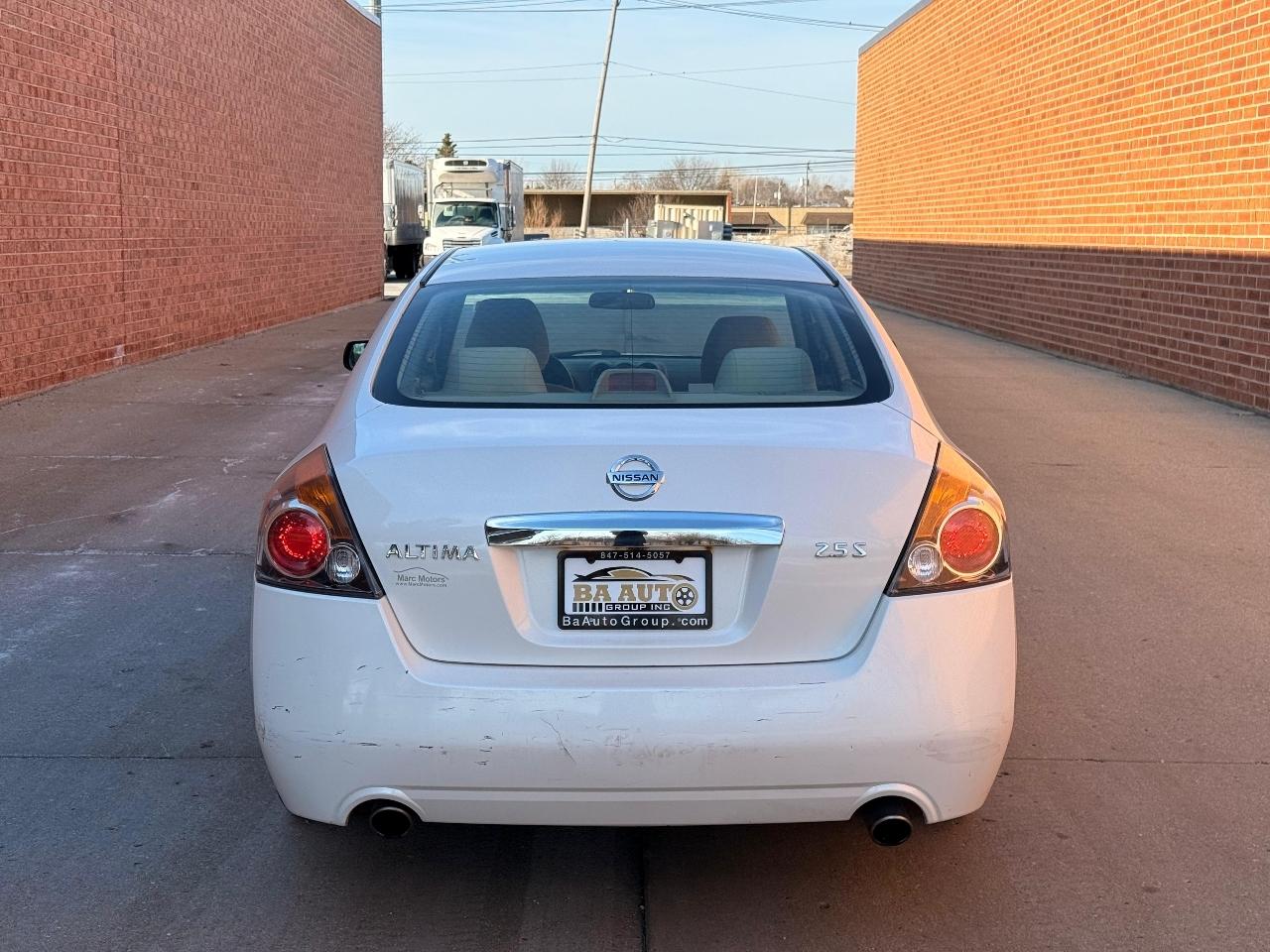 Nissan Altima 2.5 S 2011