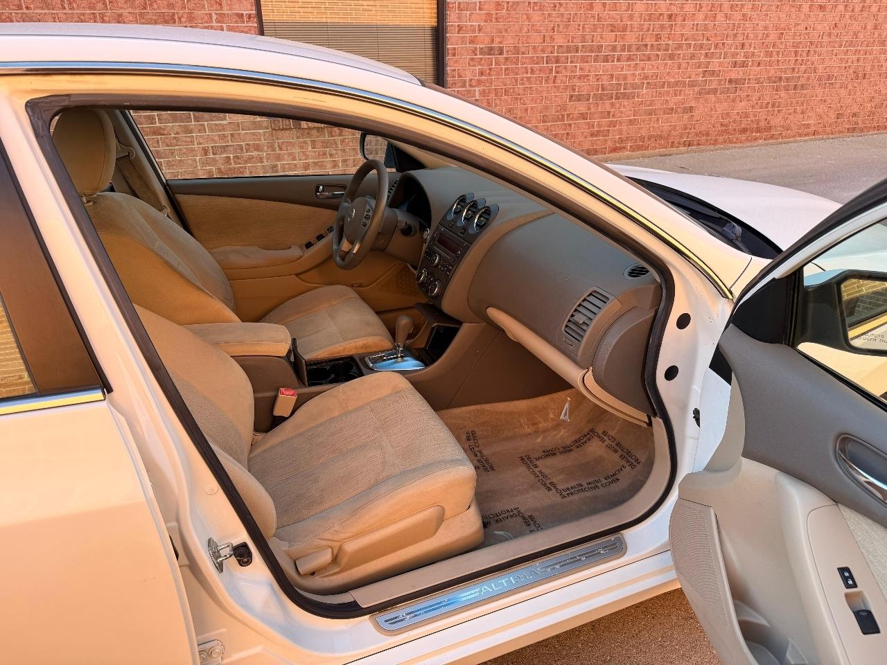 Nissan Altima 2.5 S 2011