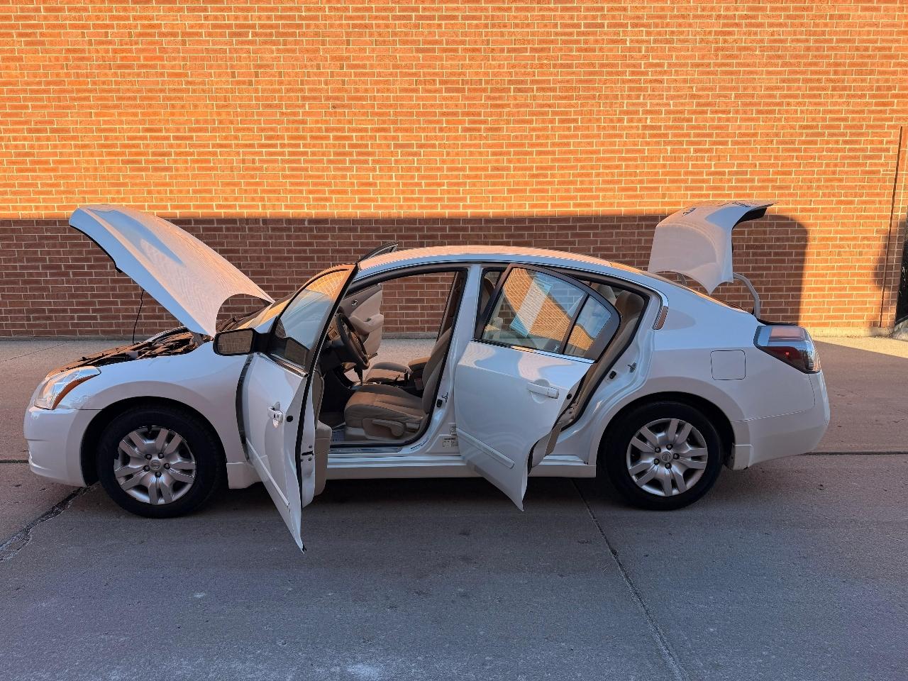 Nissan Altima 2.5 S 2011