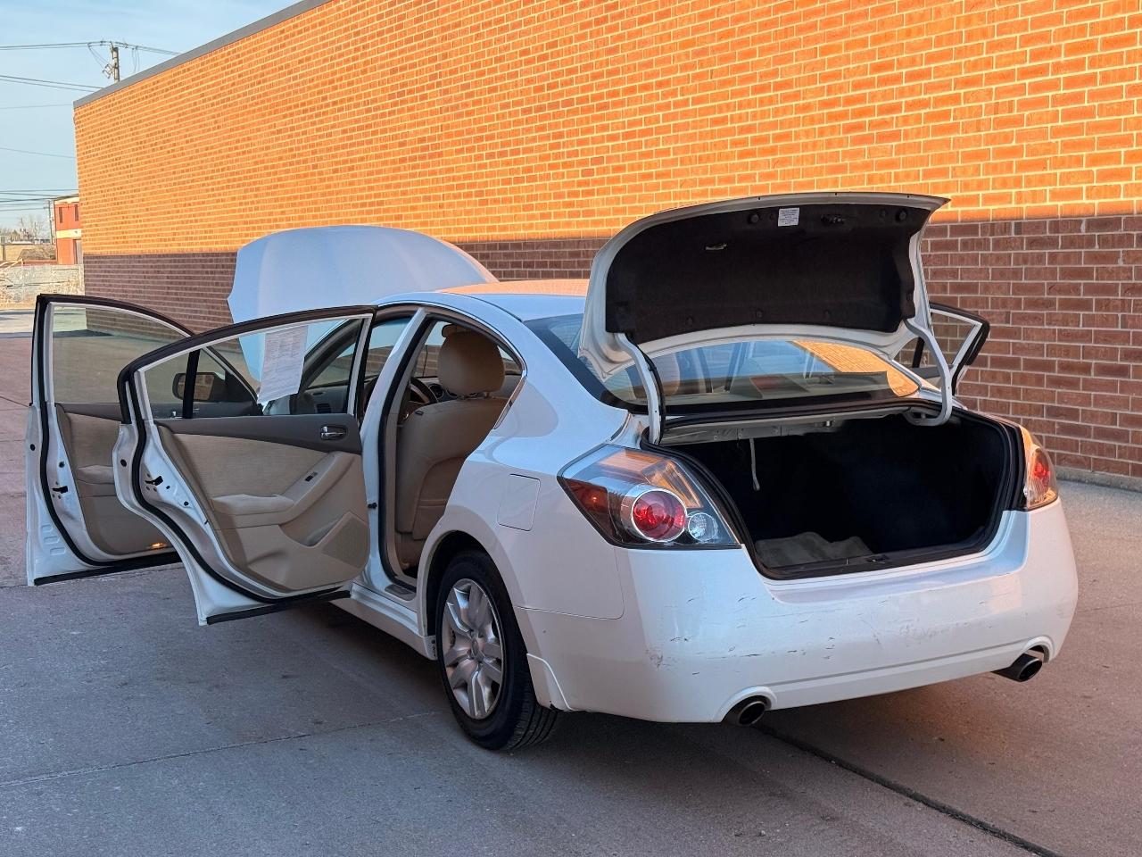 Nissan Altima 2.5 S 2011