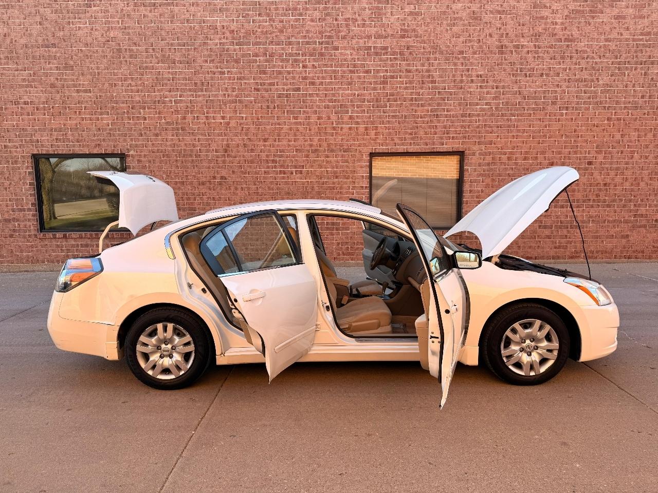 Nissan Altima 2.5 S 2011