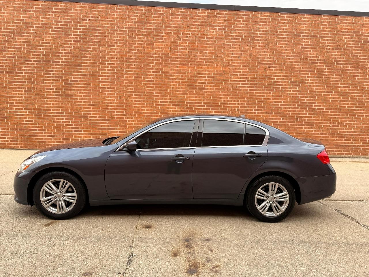 Infiniti G Sedan G37x AWD 2011
