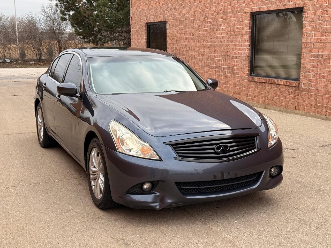 Infiniti G Sedan G37x AWD 2011