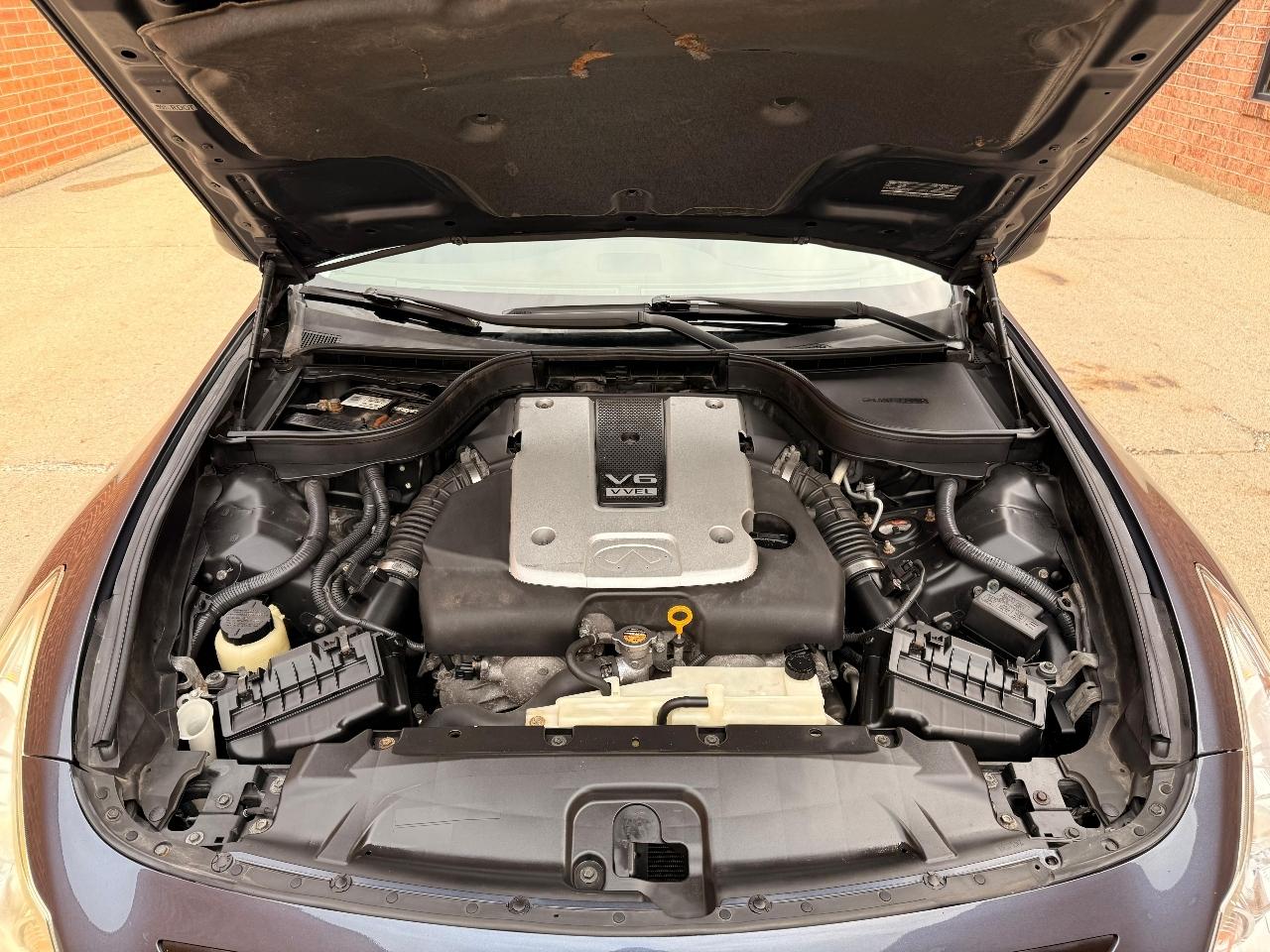 Infiniti G Sedan G37x AWD 2011