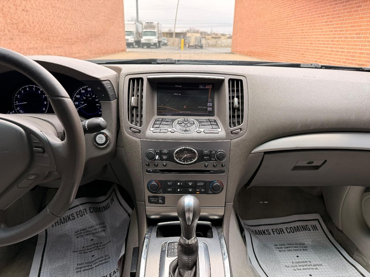 Infiniti G Sedan G37x AWD 2011