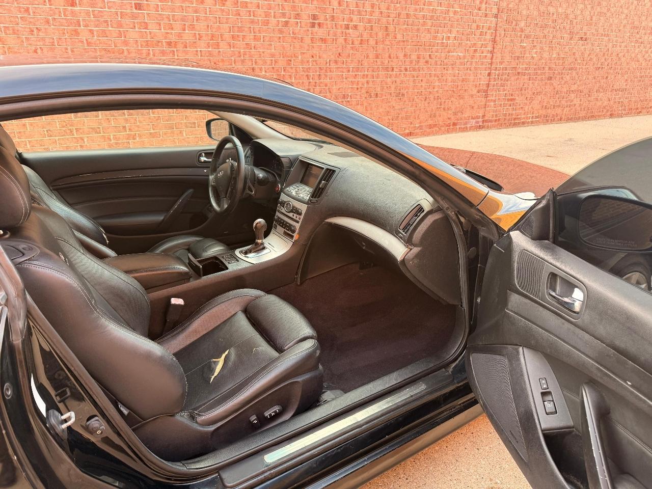 Infiniti G37 Base 2008
