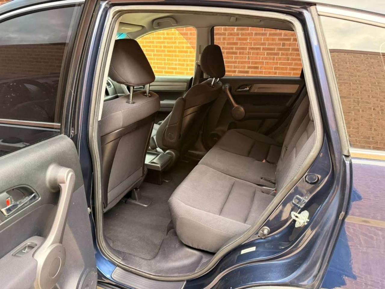 Honda CR-V LX 4WD 5-Speed AT 2009