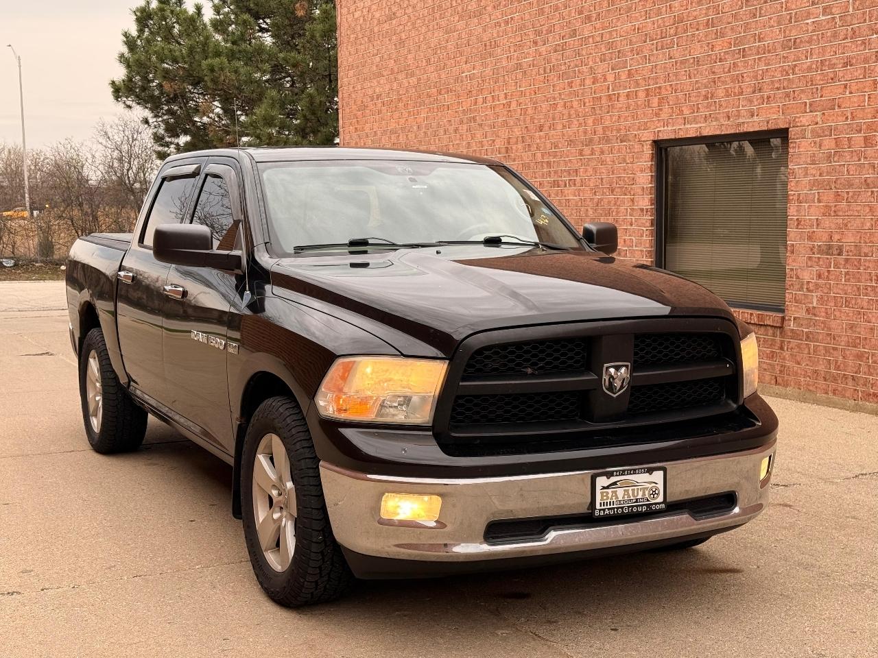RAM 1500 SLT Crew Cab 4WD 2012