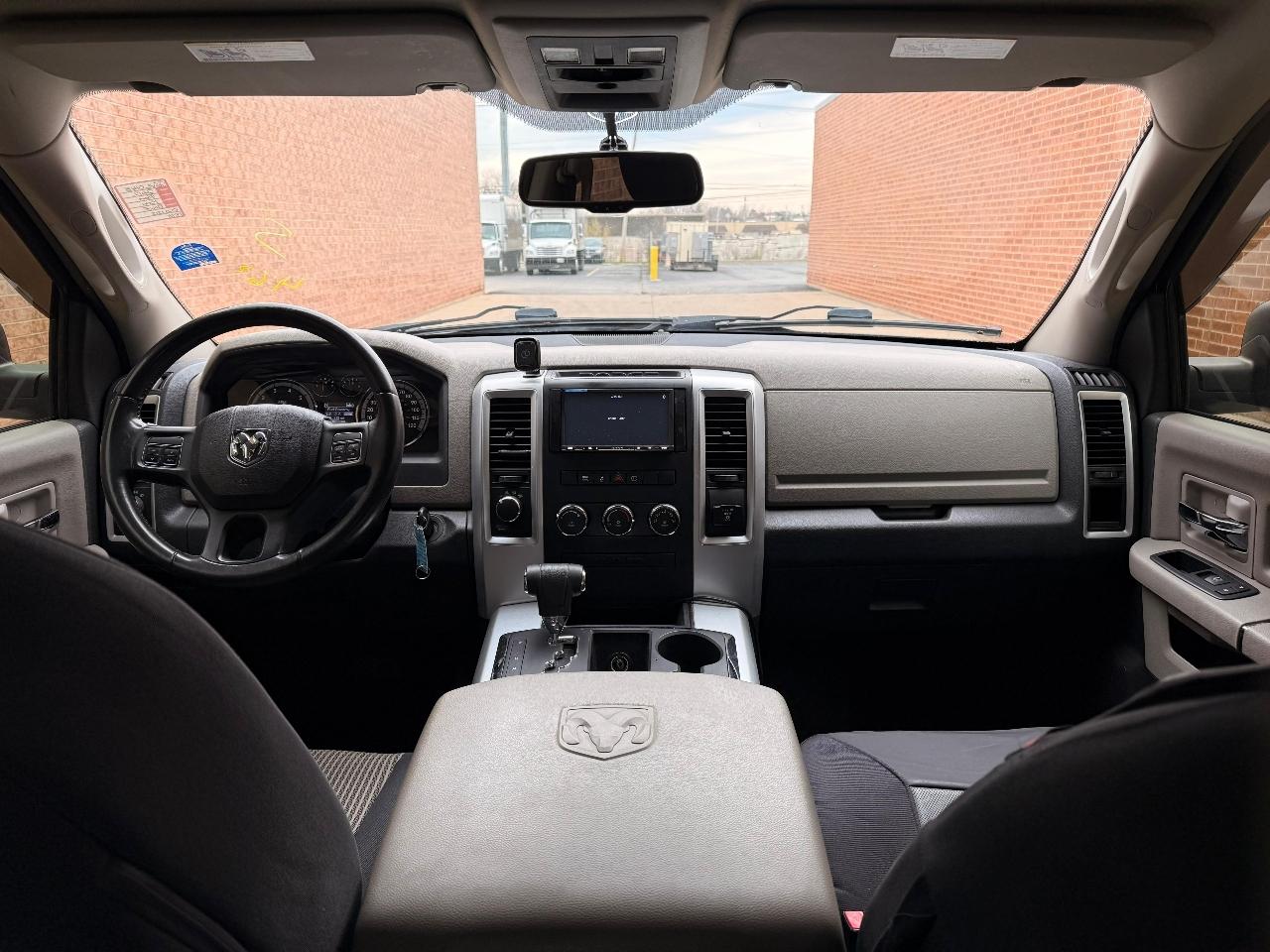 RAM 1500 SLT Crew Cab 4WD 2012