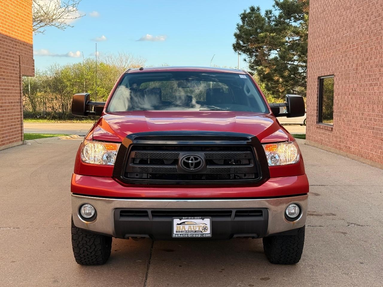 Toyota Tundra Tundra-Grade CrewMax 5.7L FFV 4WD 2013