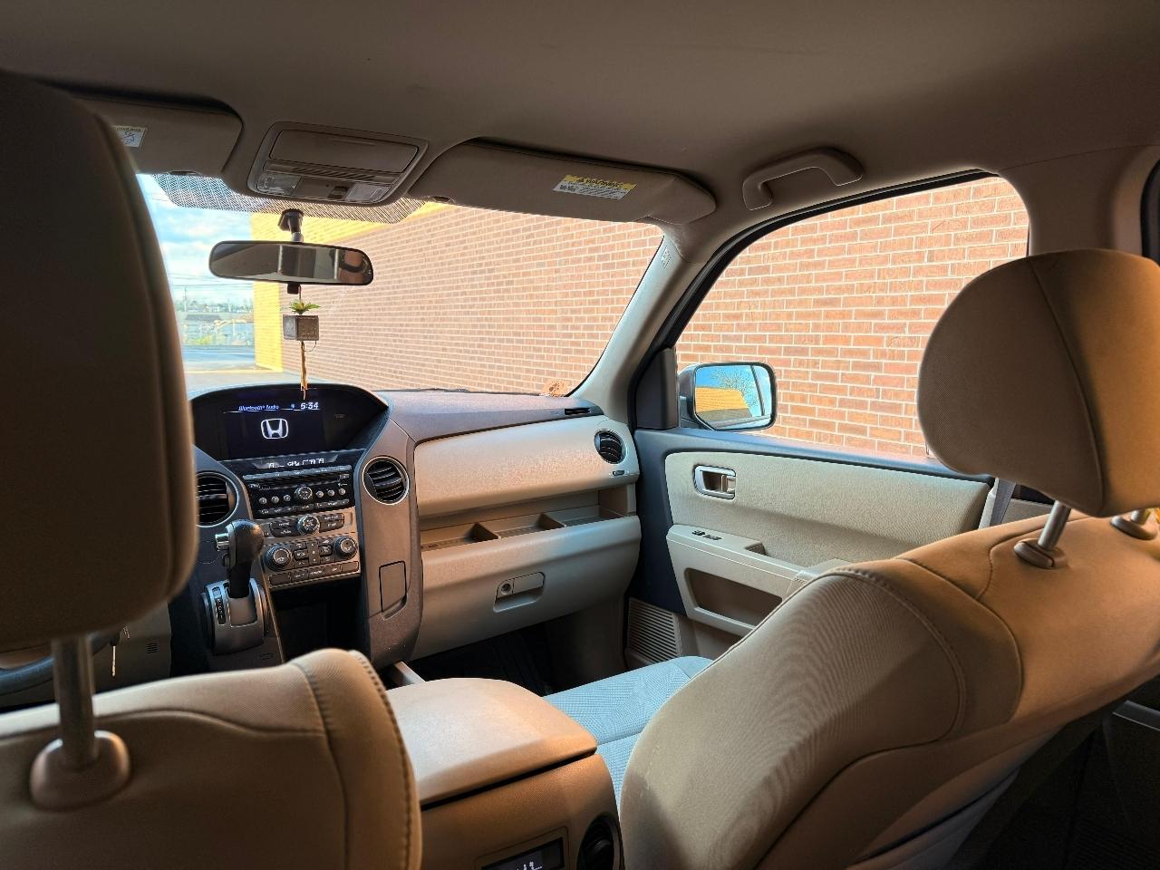 Honda Pilot LX 2WD 5-Spd AT 2013