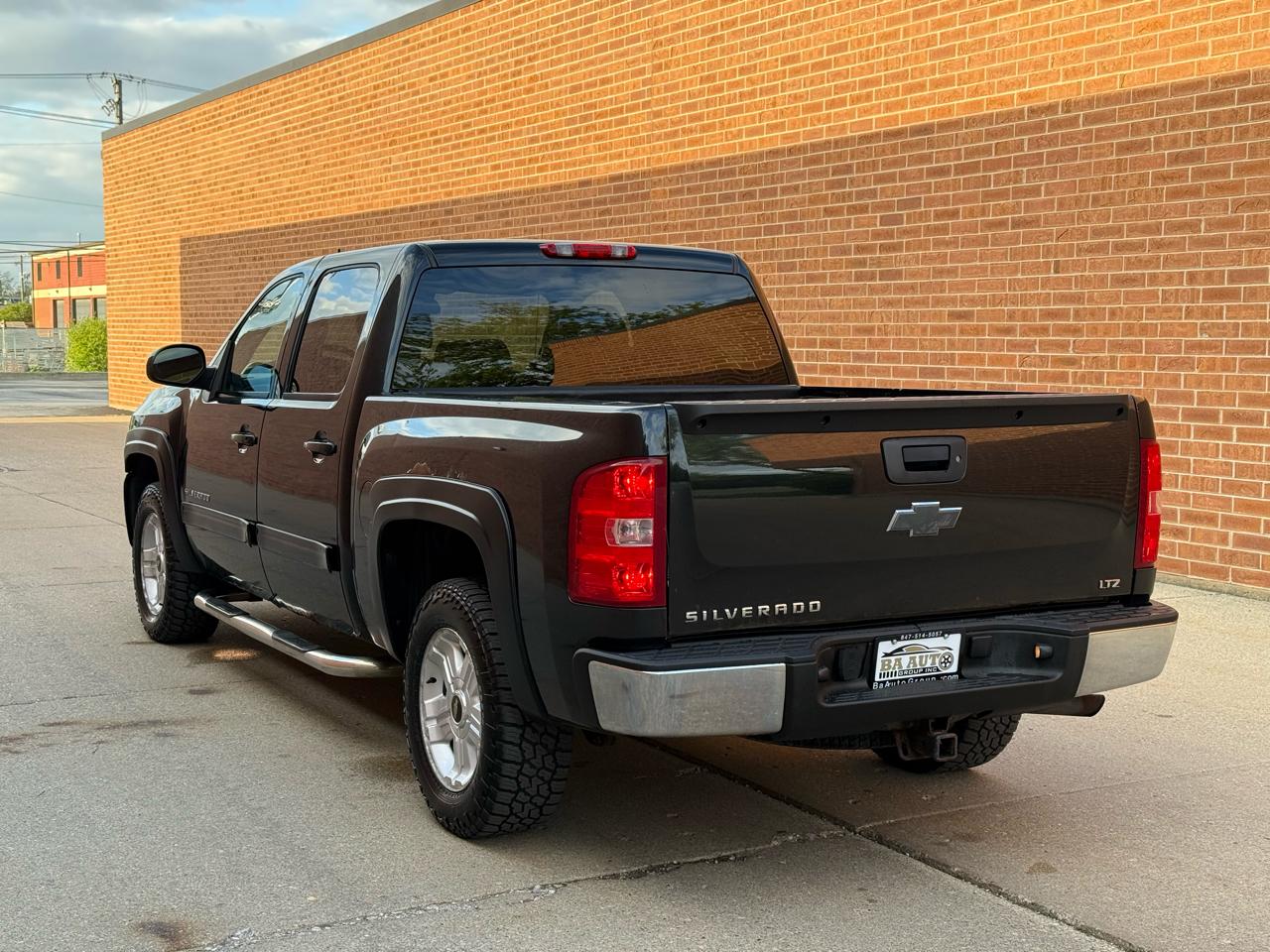 Chevrolet Silverado 1500 LTZ Crew Cab 4WD 2010
