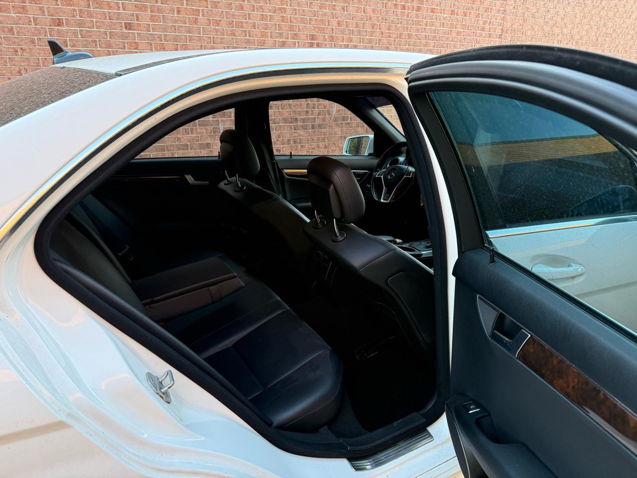 Mercedes-Benz C-Class C300 4MATIC Sport Sedan 2013