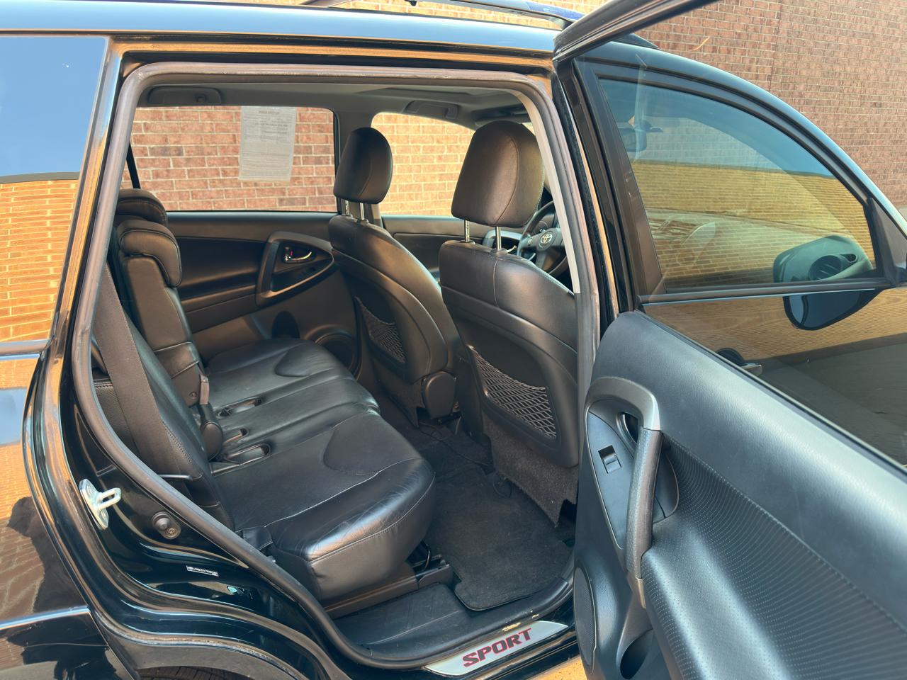 Toyota RAV4 Sport V6 4WD 2009