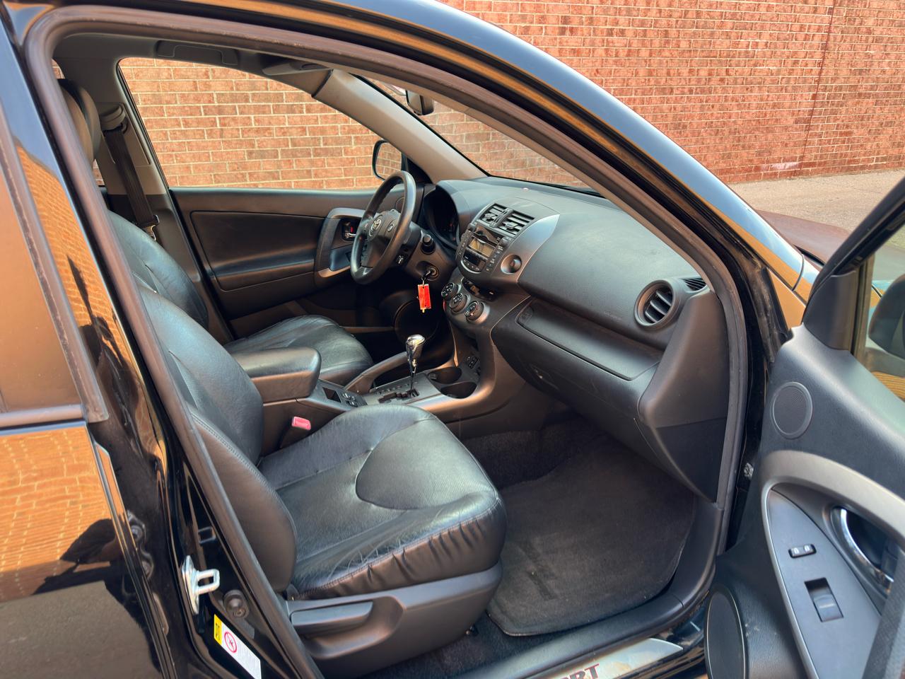 Toyota RAV4 Sport V6 4WD 2009
