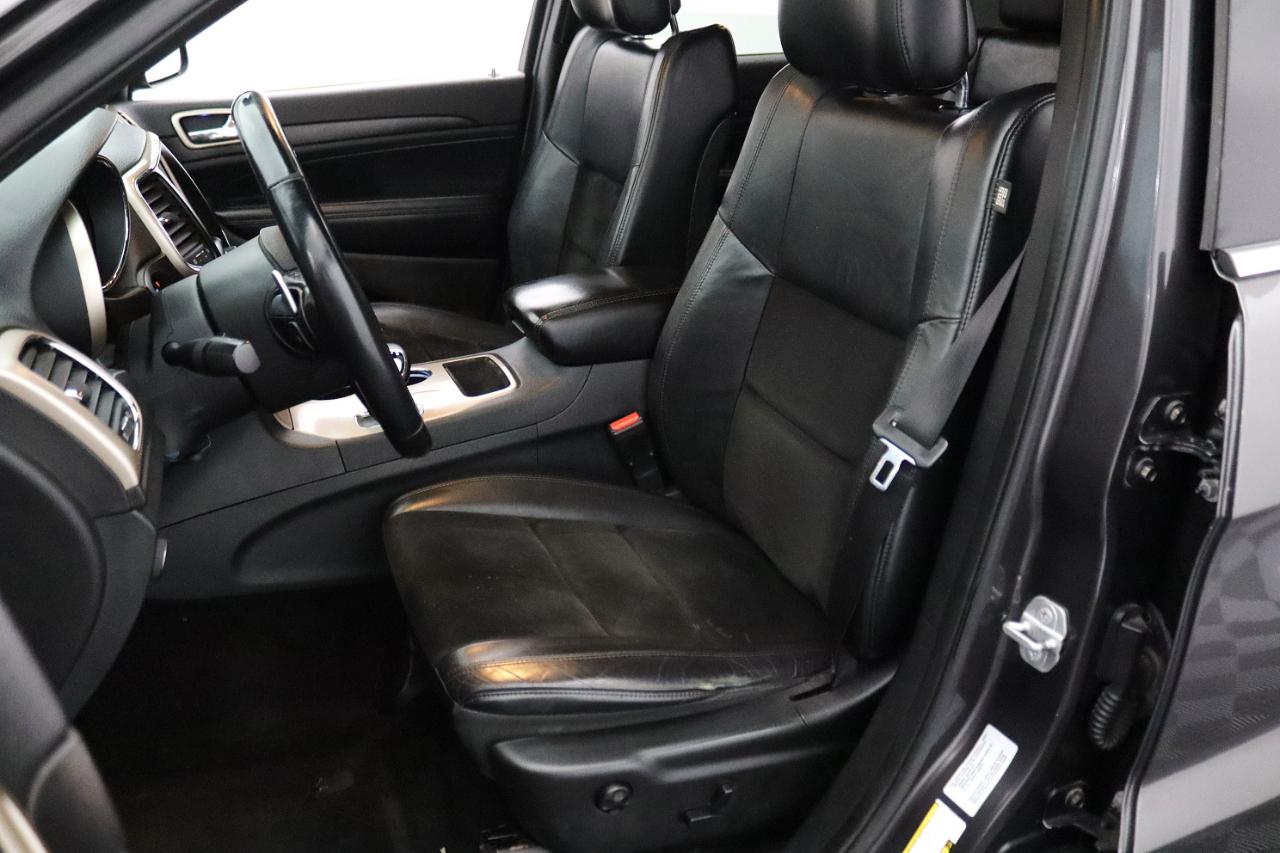 Jeep Grand Cherokee Laredo 4WD 2015
