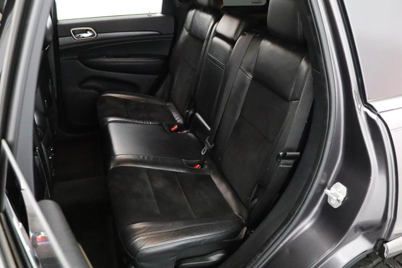 Jeep Grand Cherokee Laredo 4WD 2015