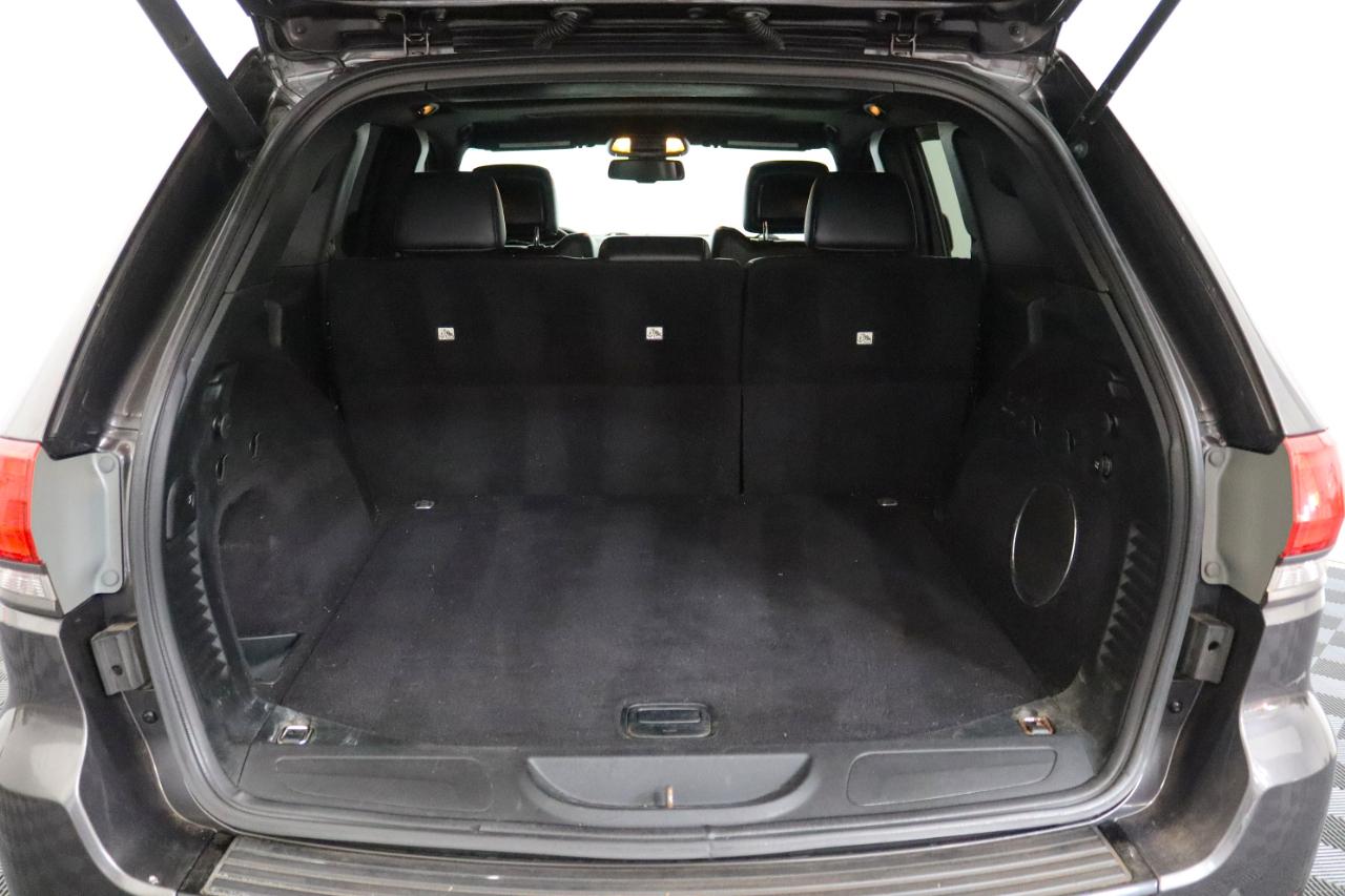 Jeep Grand Cherokee Laredo 4WD 2015